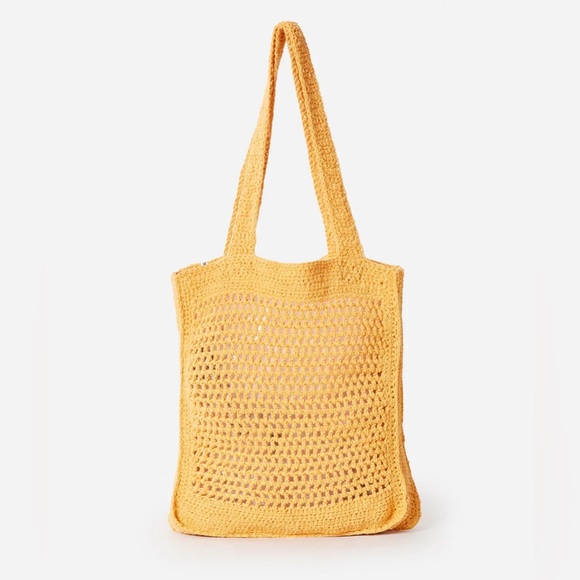 RipCurl Holiday Crochet 8L Tote Bag - Picture 5 of 10